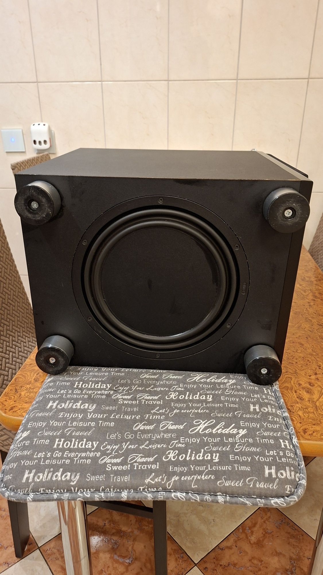 Subwoofer activ canton sub  12.2