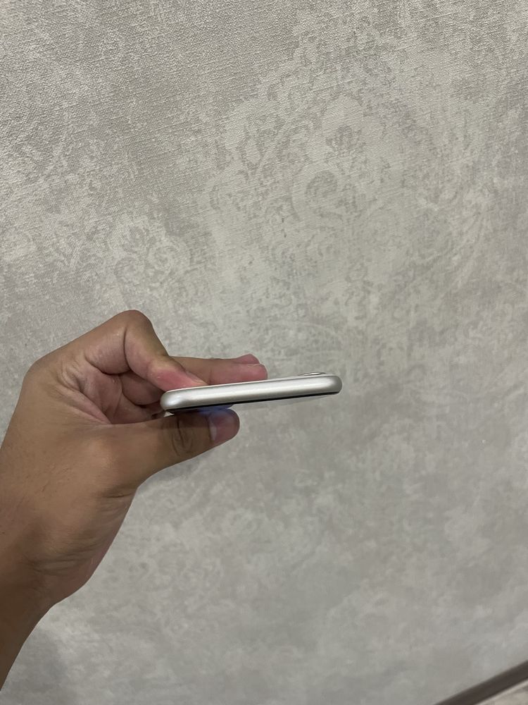 Iphone 11 64gb ideal