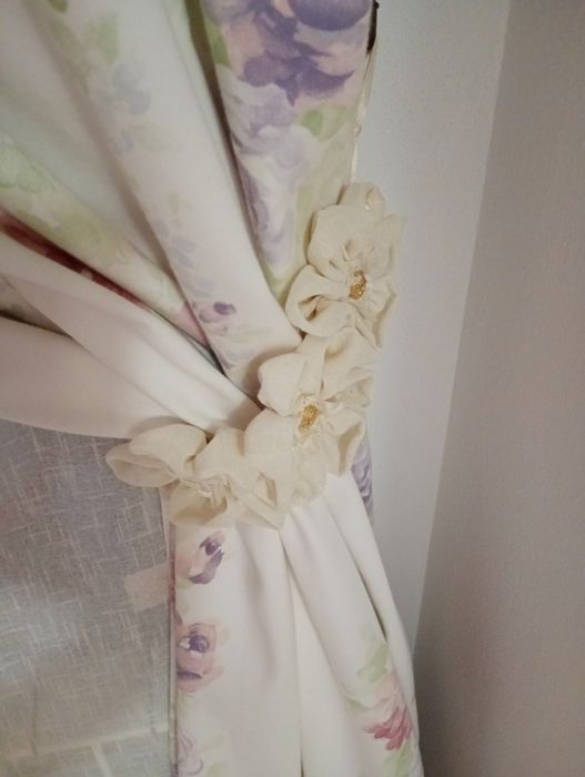 2 seturi draperii bumbac  crem