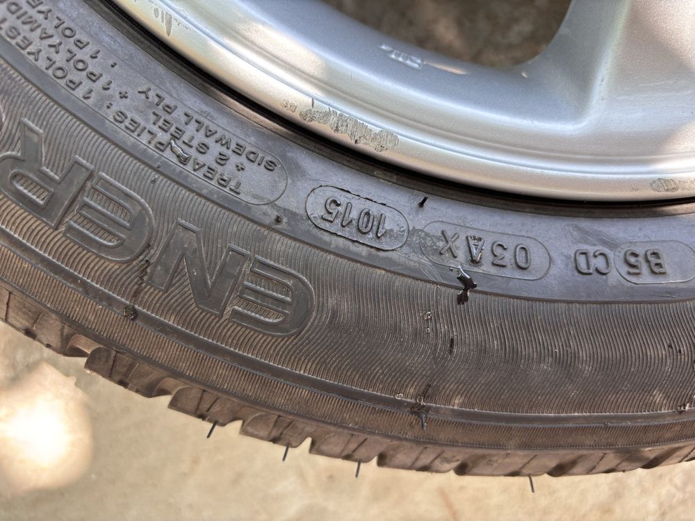 Оригинални джанти Toyota 4х100х14 с гуми 175/65/14’