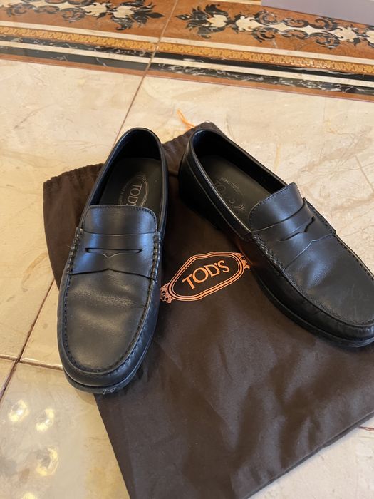 Продам лоферы-туфли Tods