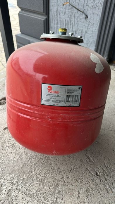 Расширительный бак