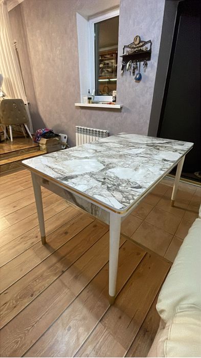 Стол обеденный раздвижной