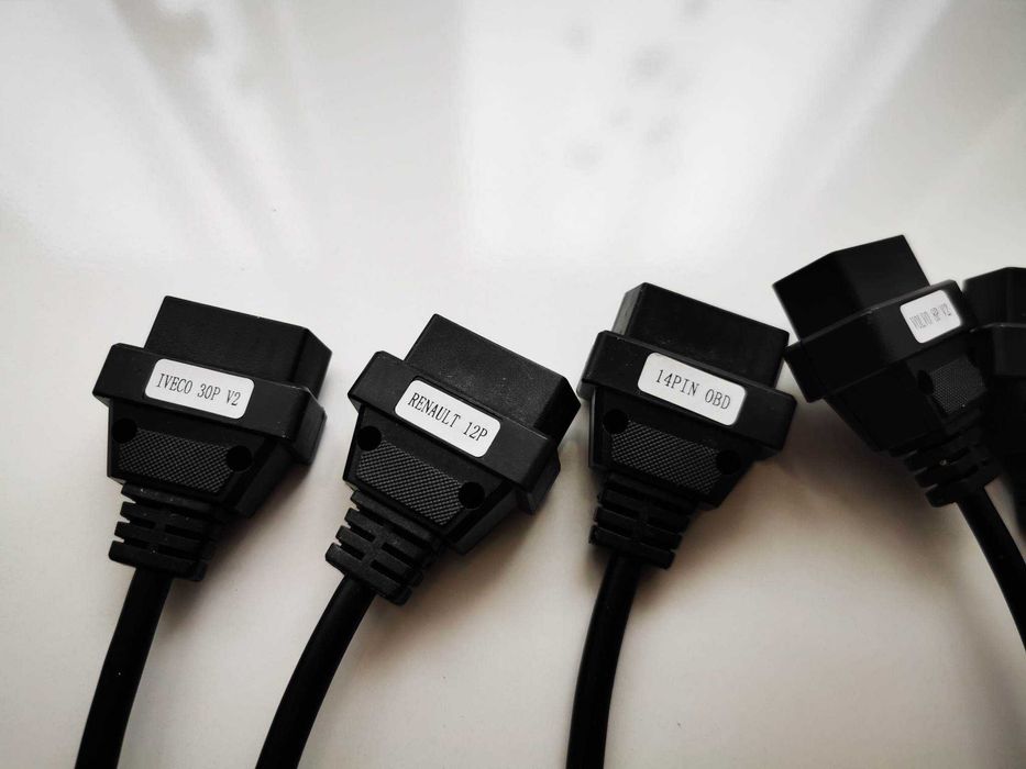 Set 8 adaptoare mufa OBD 2 diagnoza camioane dube Man Scania Iveco DAF