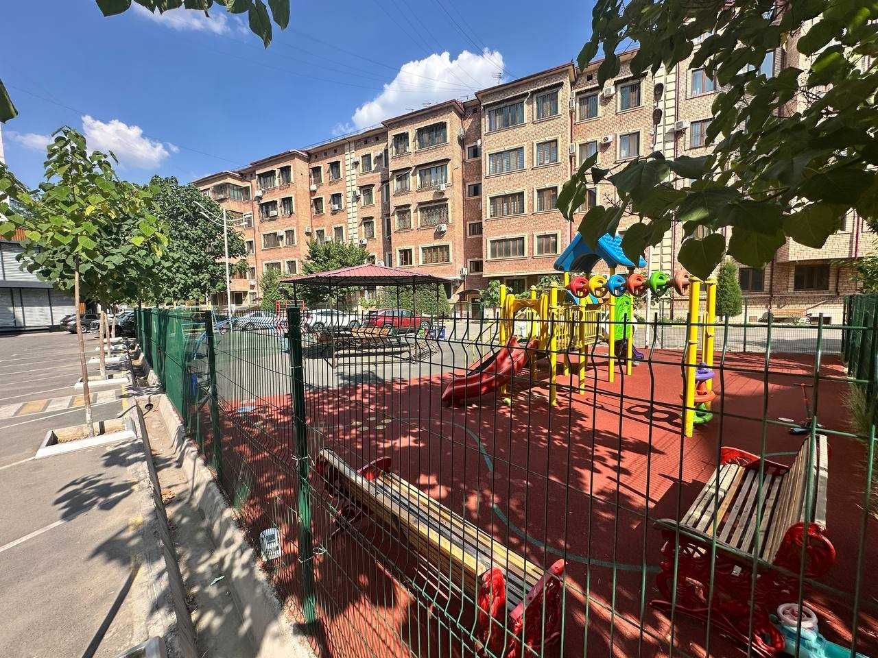 Госпитальный НОВОСТРОЙКА 3/3/6  96м2 ор-р Капитал банк, Mirabad Avenue