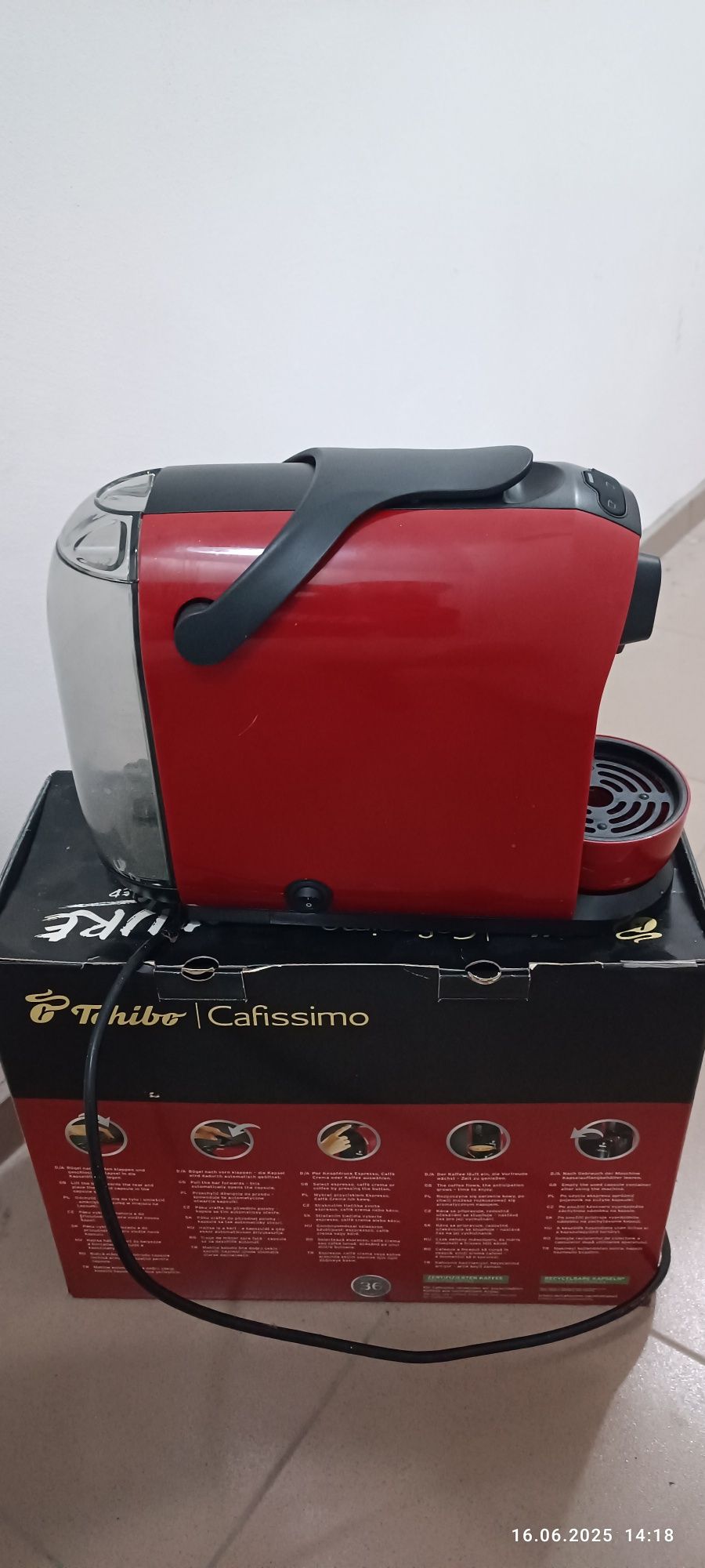 Кафемашина с капсули Tchibo caffisimo
