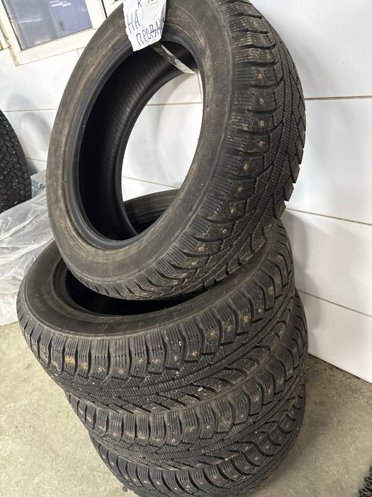 Срочно продам шины на кроссовер