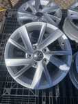 15 цола 5 х 112 мм Фолксваген Голф 7  , Кади , VW e - Golf