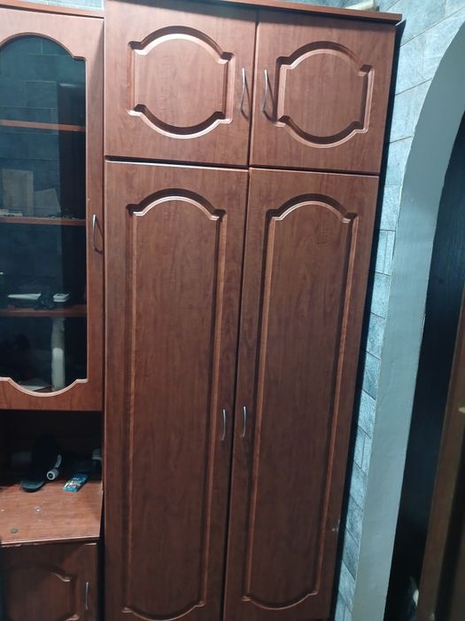 Продам шкаф б/у в хорошем состоянии