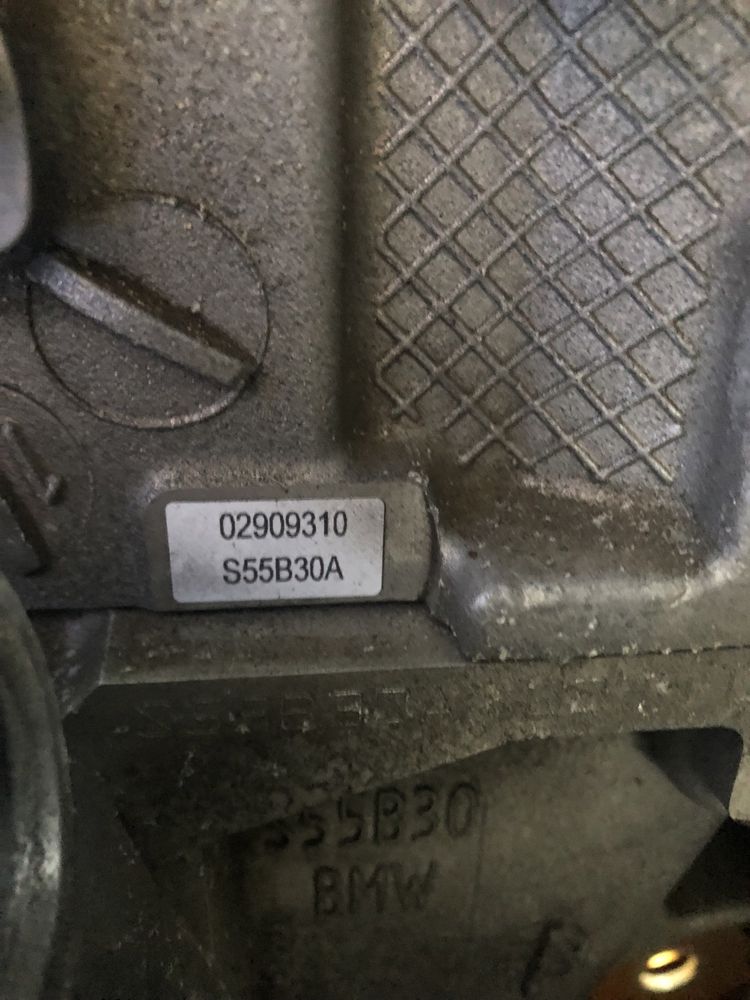 motor bmw m3 m4 s55b30a motorul are o bataie injectoare chiuloasa