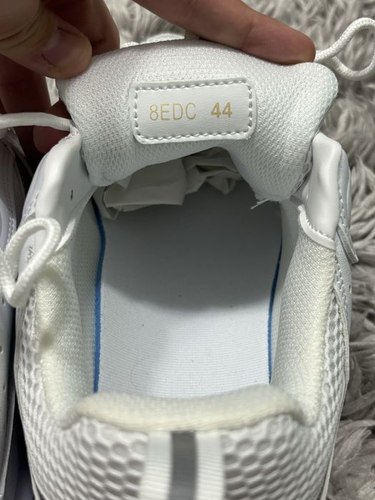 Dior b22 calitate premium