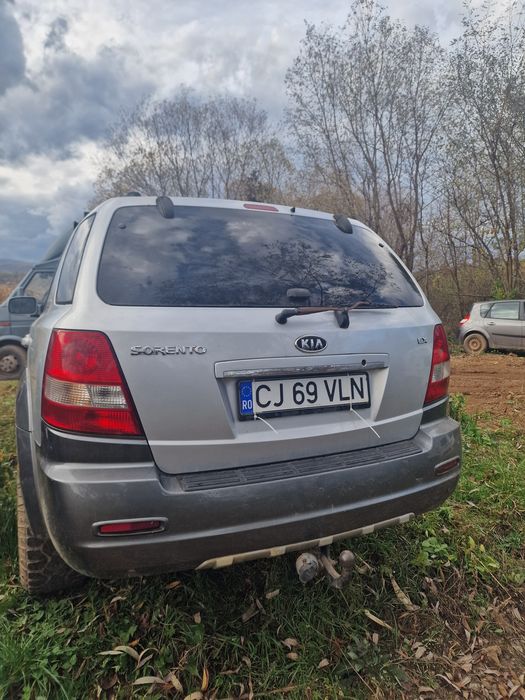Vând 2 Kia Sorento Generația I