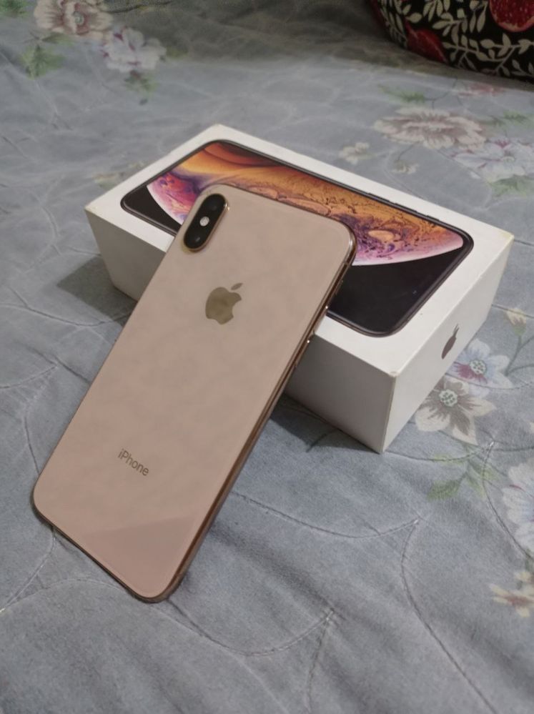 iphone Xs 64gb karobka