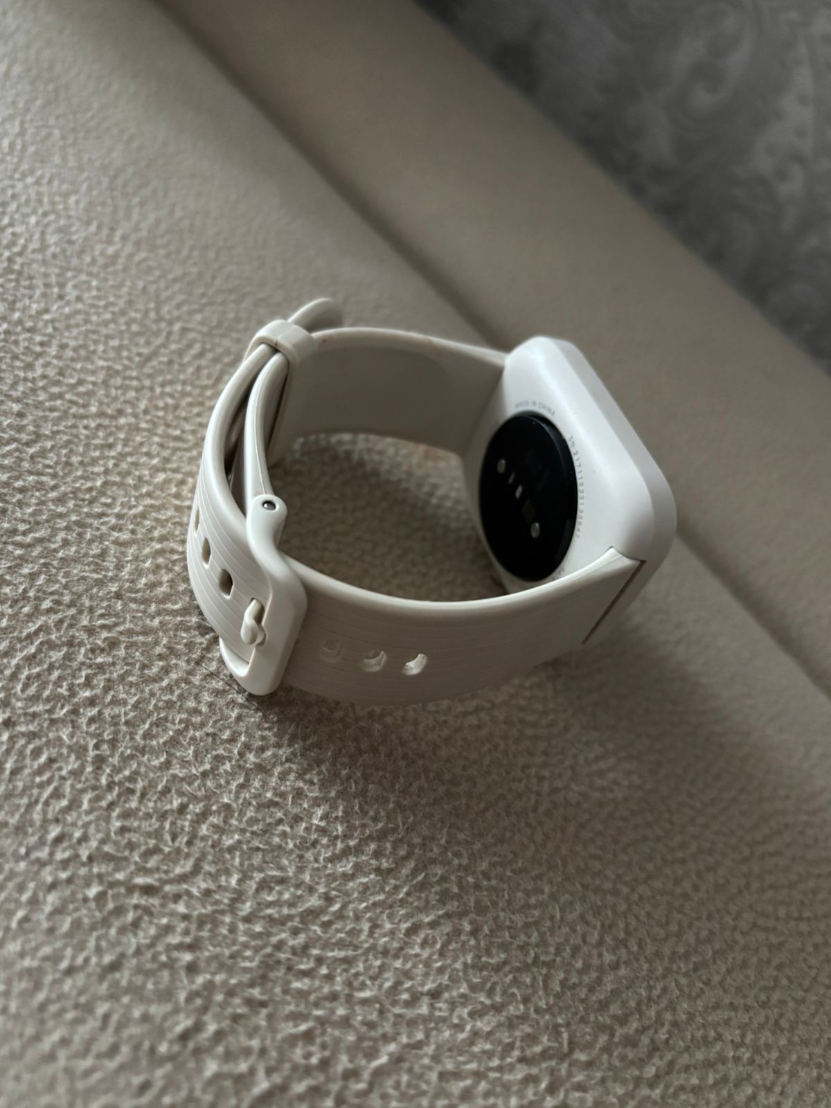 Смарт часы amazfit Bip 3 pro