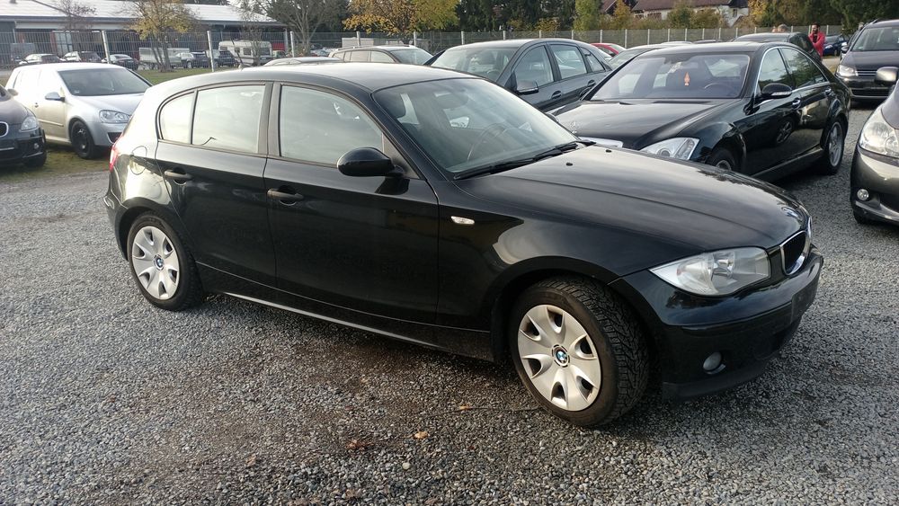 BMW seria 1 benzina 16  impecabil klima