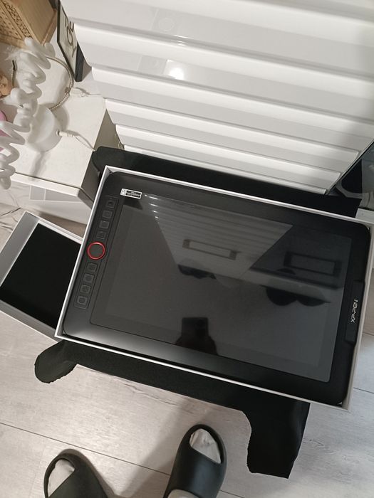 Tableta Artist 13.3 Pro