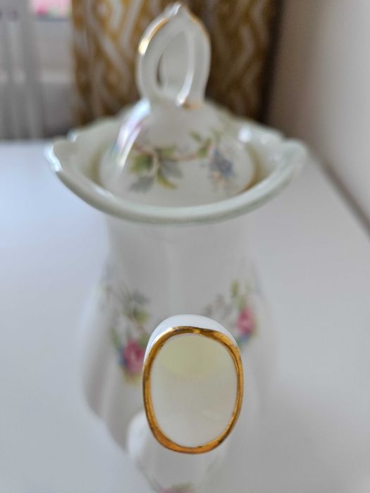 Чайник Royal Albert, Colleen, костен порцелан