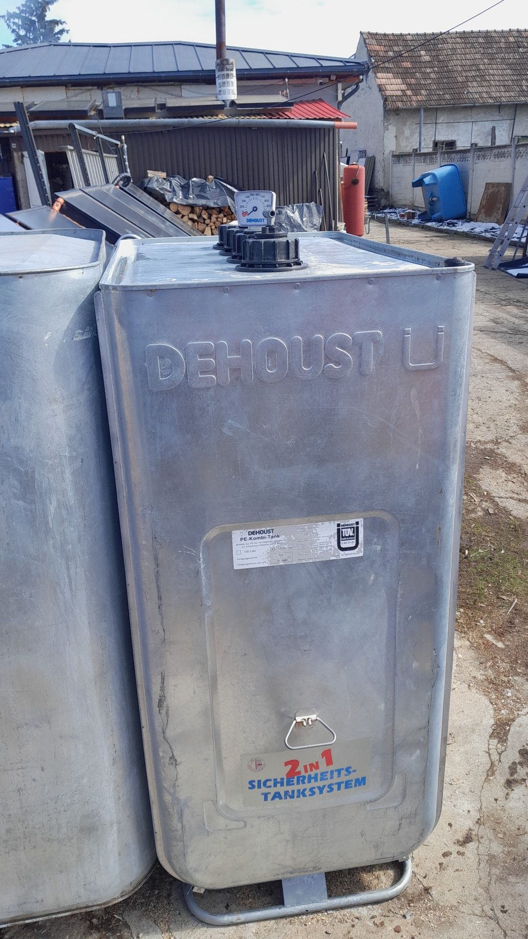 Vand rezervoare metalice  pentru combustibil lichid,motorina,CLU