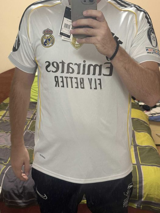 Реал Мадрид adidas Real Madrid тениска с дефект.