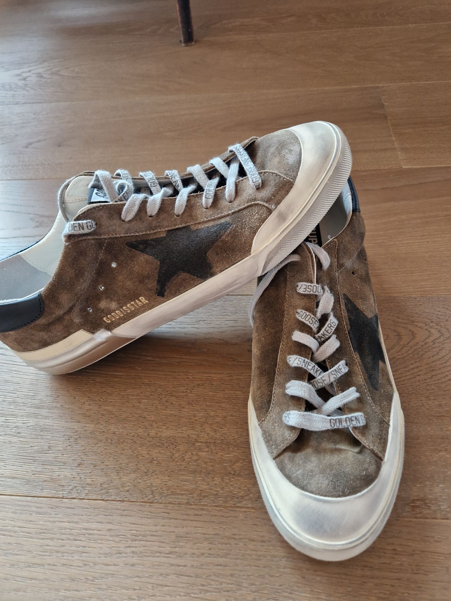 Sneakers Golden Goose