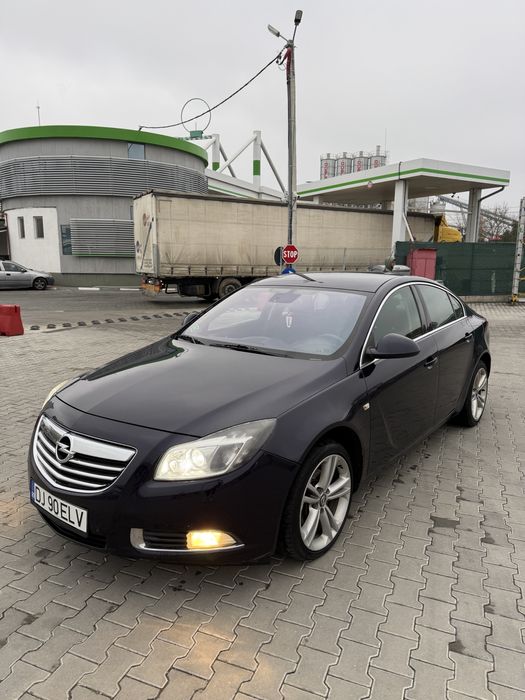 Opel insignia 1.4 benzina turbo 2012
