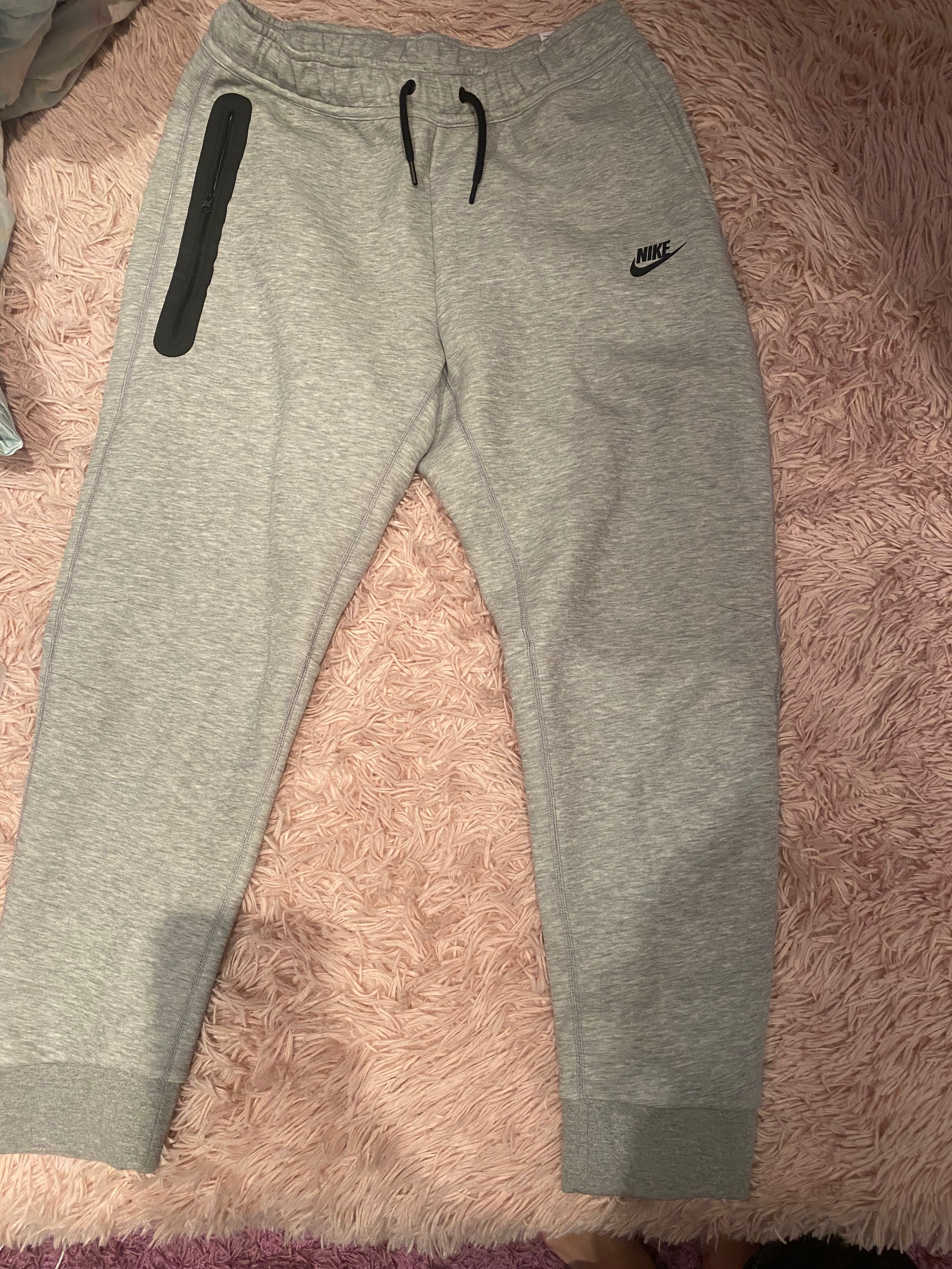 Nike tech fleece