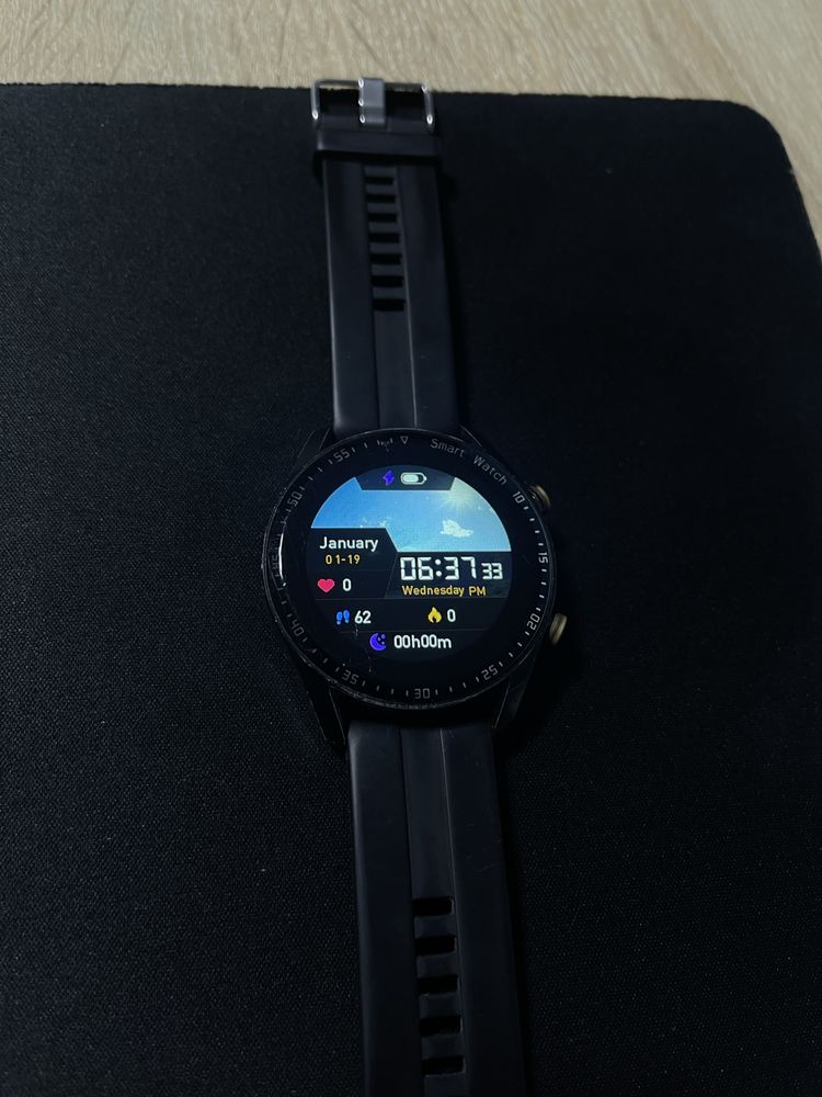 Ceas Smart watch aproape nou