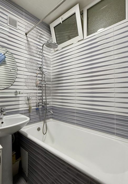 Продаётся на БУЗ-2 4ком