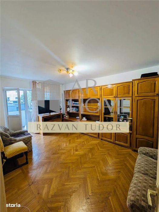 Apartament 4 camere 80mp , P-ta Mihai Viteazul , zona centrala, Ploies