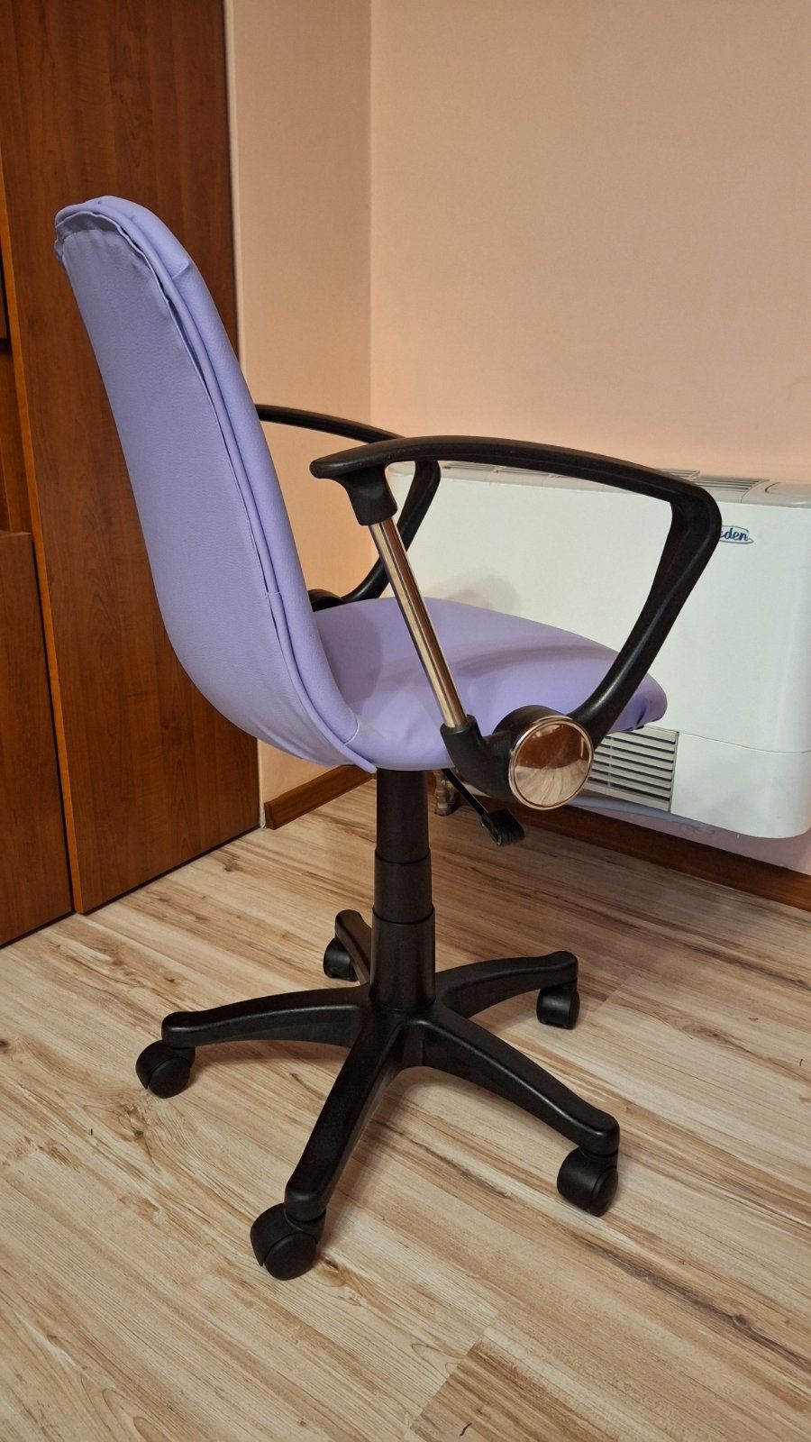 Офис стол/Стол за зъболекар / Медицински стол / Фризьорски/ 

Кожен ст