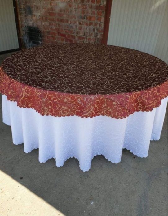 Fete/Fata De Masa Evenimente Rotunde/Dreptunghiulare