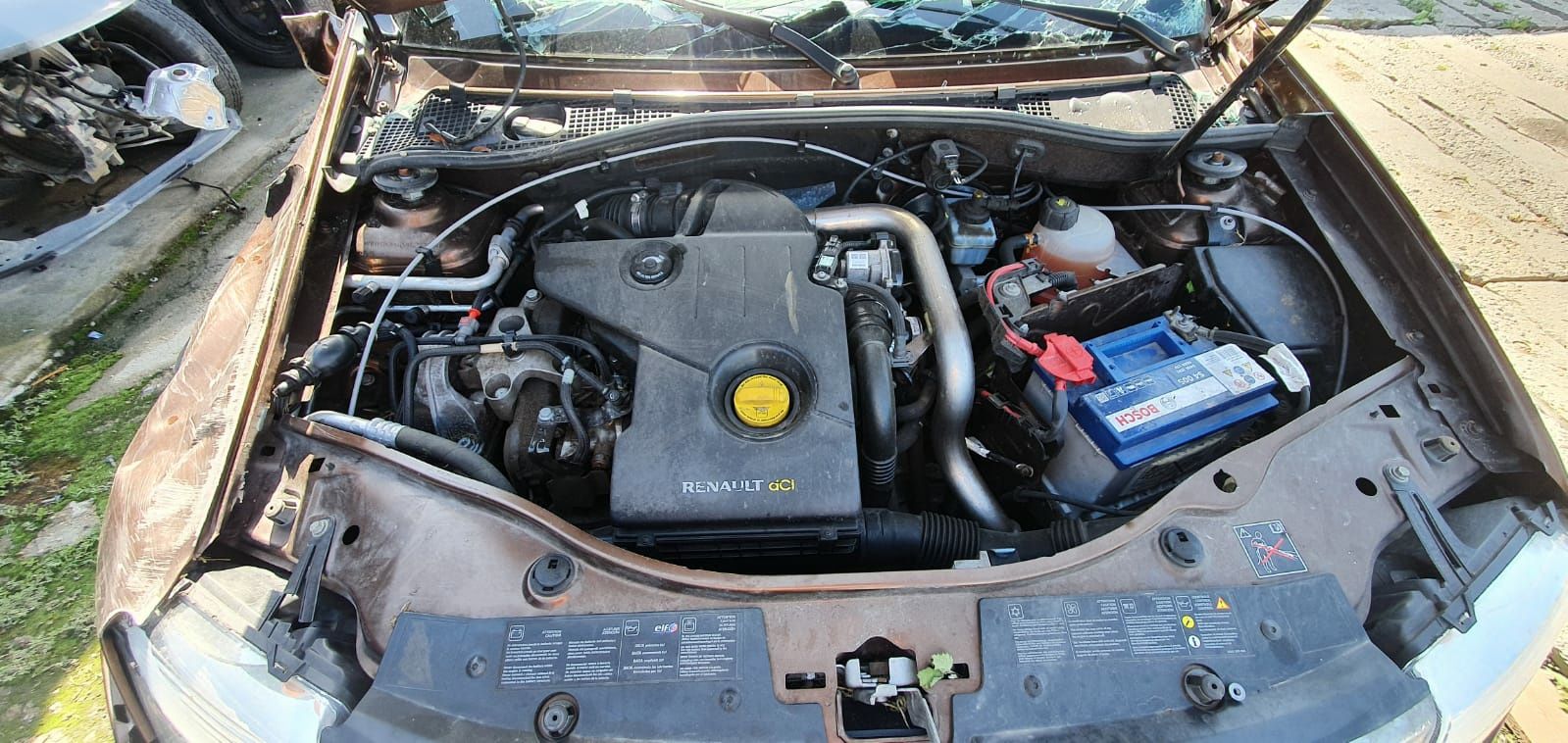 Dezmembrez Dacia Duster 2009 2020 2x4 4x4