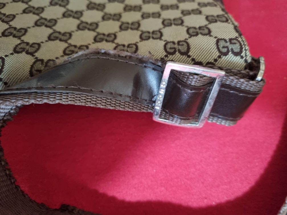 Чанта Gucci с дълга дръжка
