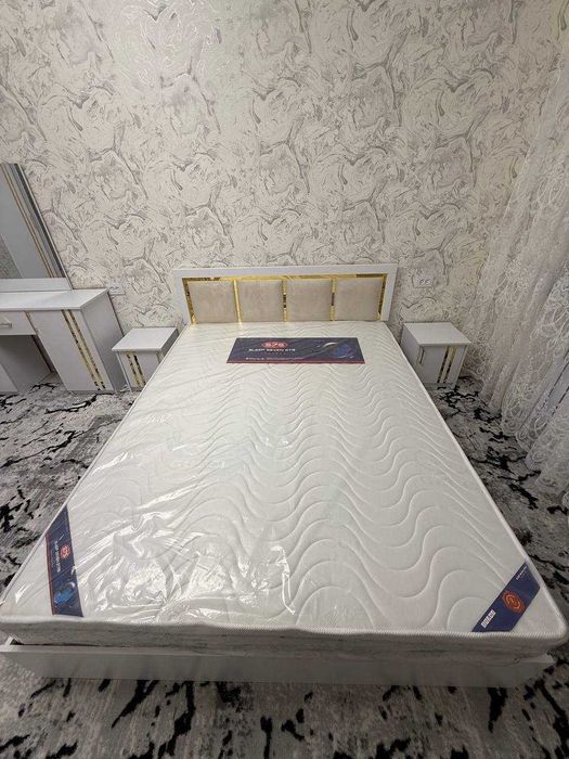 Yotoqxona to'plami "META KASHMIR 1.80" Spalniy mebel Спальный гарнитур