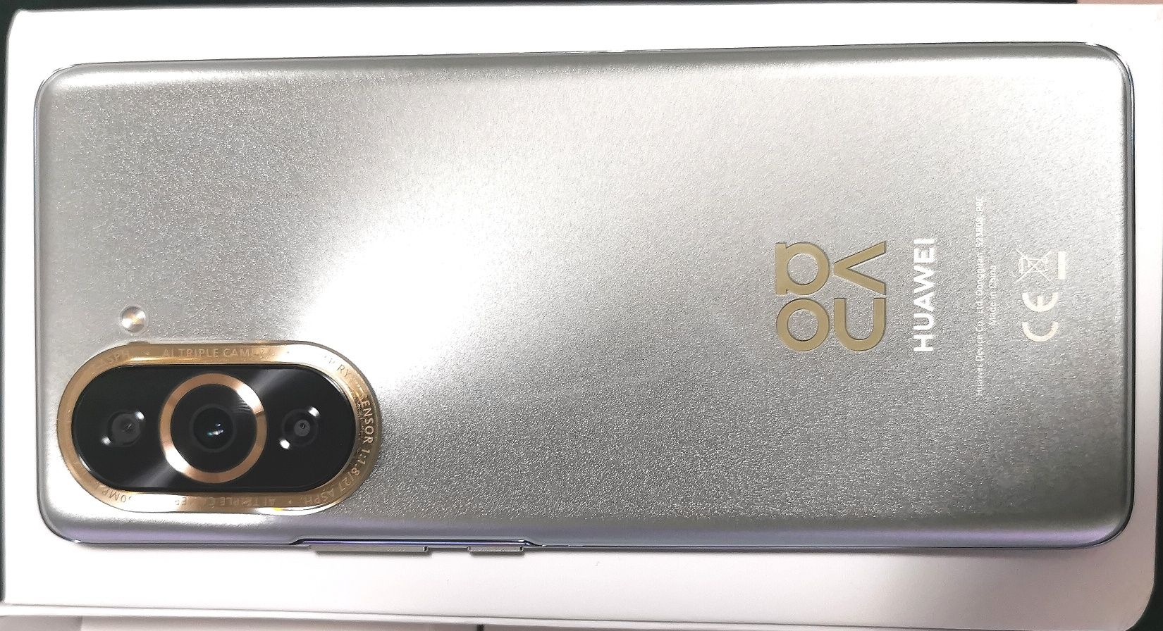 Telefon nou Huawei Nova 10 Pro dua-sim 8-256Gb achiziționat la 09.03.