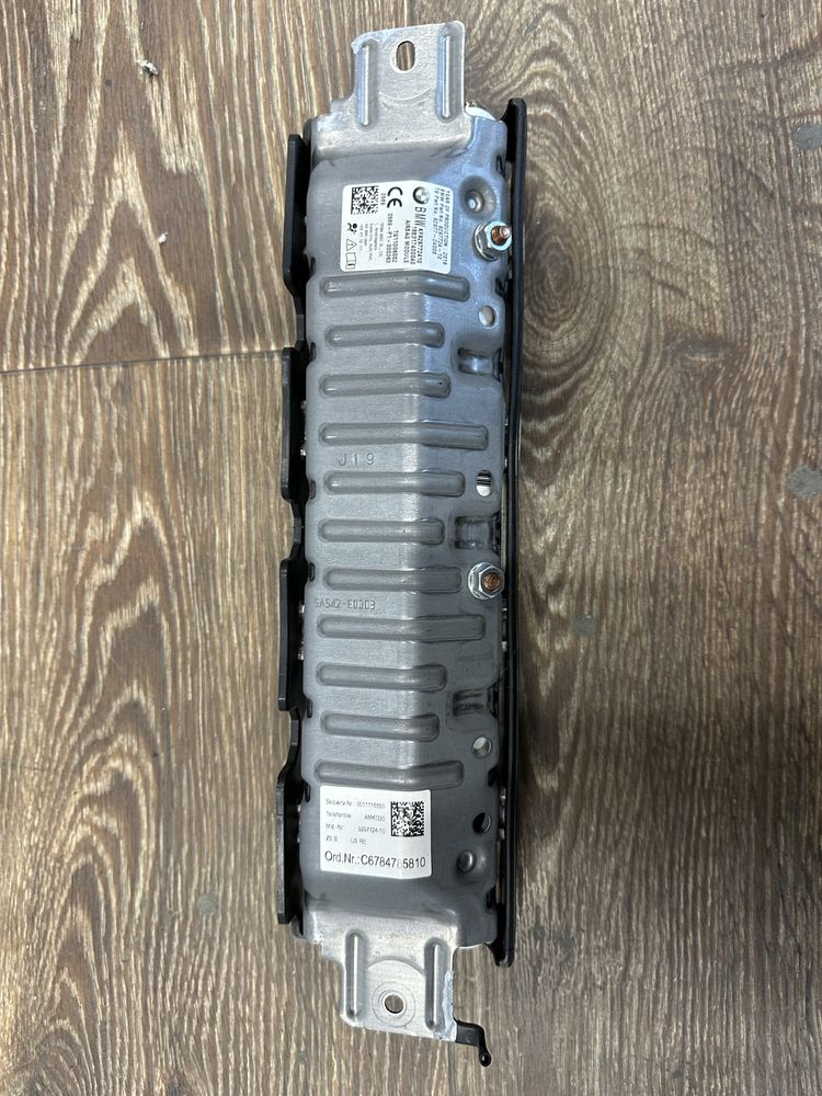 Bmw G30 G31 F90 M5 G11 G12 airbag крака колена ейрбег