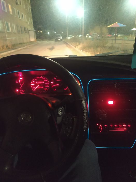 Нисан Премьера на ходу