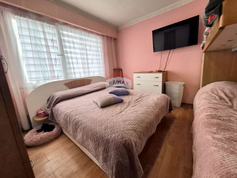 Продава се Двустаен апартамент в Варна, Владислав Варненчик - 60 кв.м за 952 €/кв.м - Снимка #6