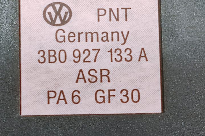 Buton ASR 3B0927133A Volkswagen VW Passat B5.5 (facelift) seria