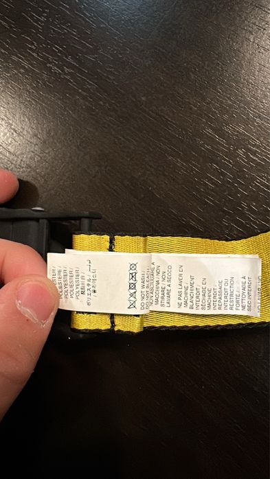 Curea Off white Short Belt