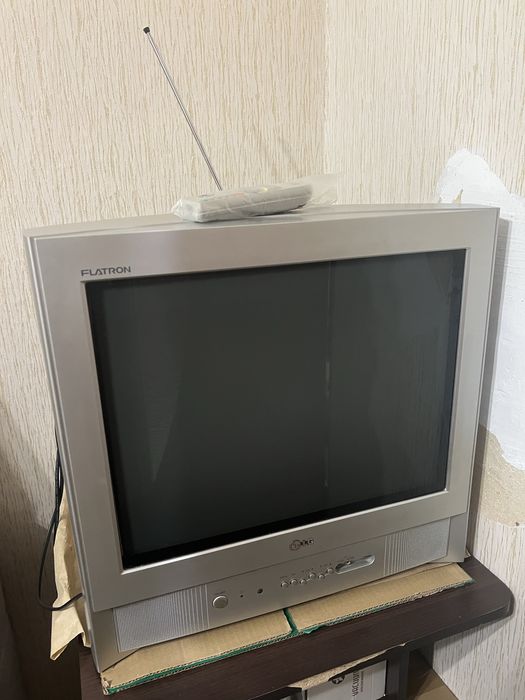 Продам телевизор LG в рабочем состоянии