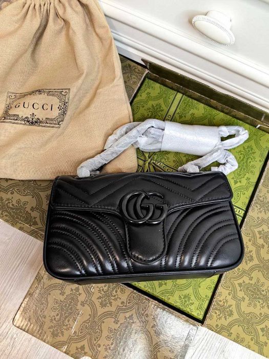 Дамска Чанта Gucci GG Marmont Mini SHOULDER Bag100% Leather