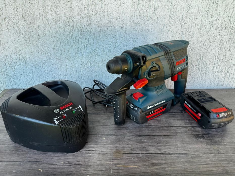 Ciocan rotopercutor BOSCH GBH 36 V-Li Compact - DEFECT