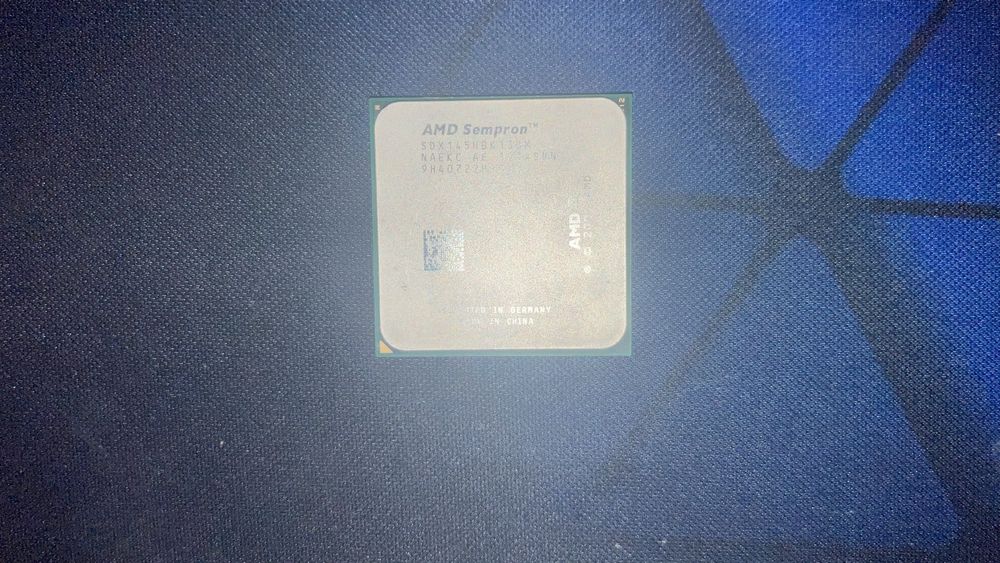 Procesoare Retro Pentium, Athlon, Core2