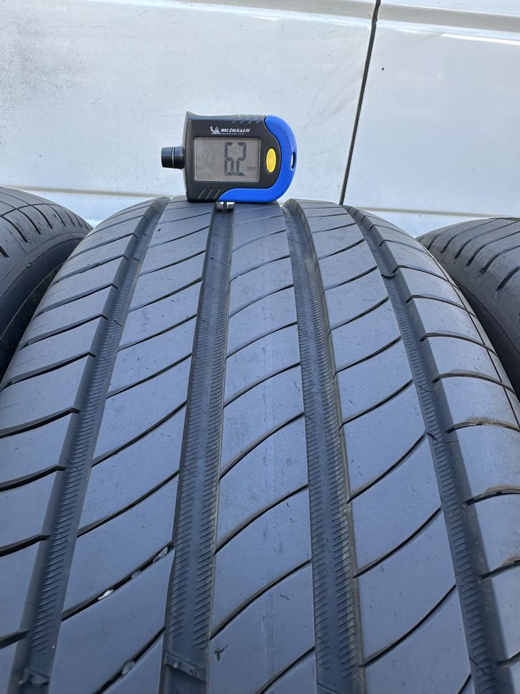 215/60/16 Michelin dot23
