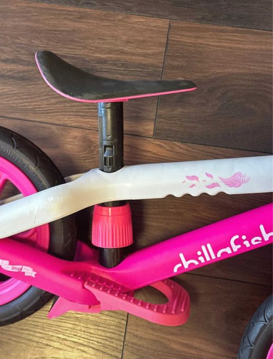 Bicicletă de echilibru Chillafish BMXIE 2 - Roz