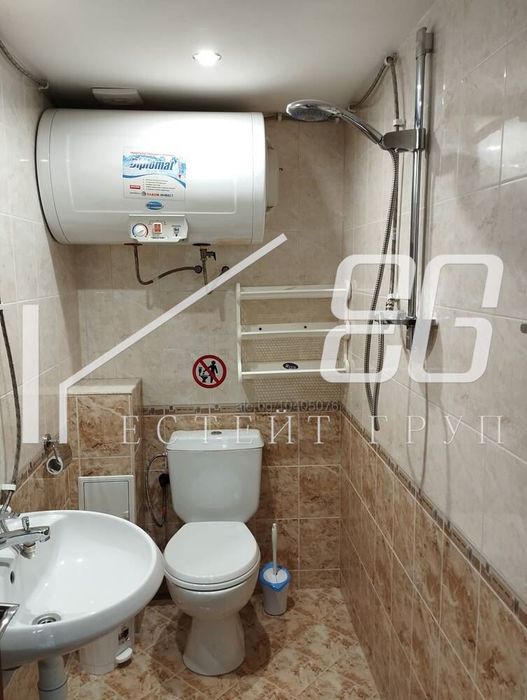 Офис в Варна-Левски площ 75 цена 2500