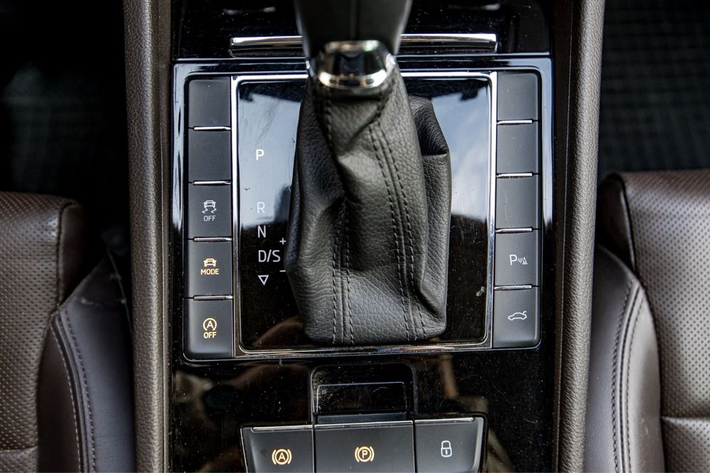 Skoda Superb L & K model 2018 Break