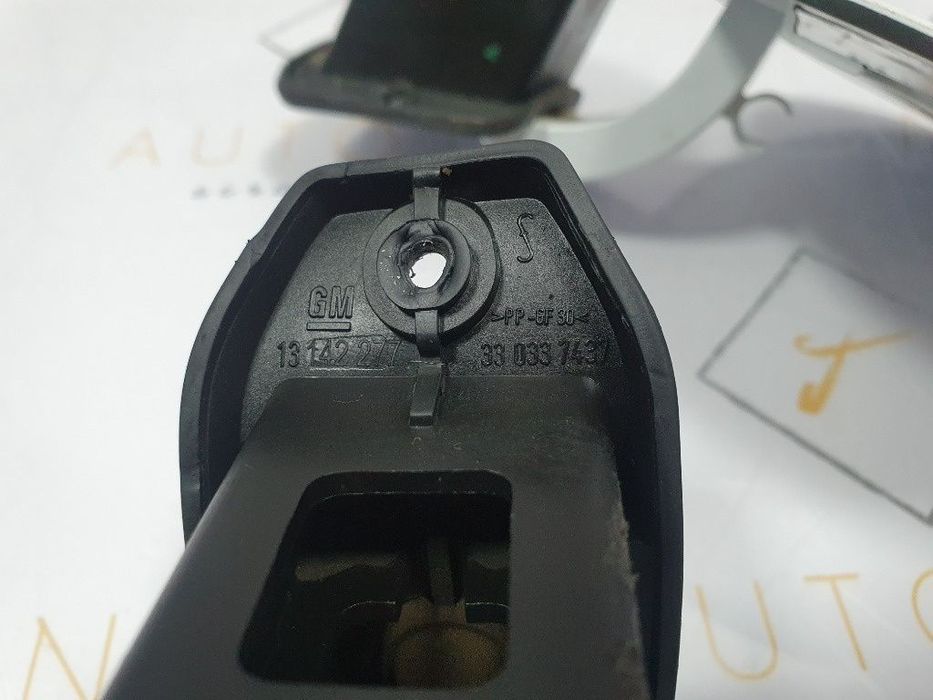 Capac rezervor cu actuator  OPEL ASTRA G Estate F35_, T98 1998 - 2009 1.6 16V X 16 XEL, Z 16 XE 13142277  ,  90559414