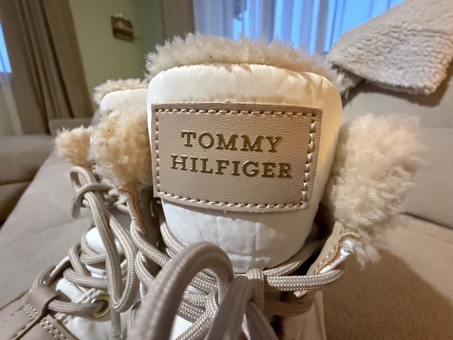 Детски апрески Tommy Hilfiger